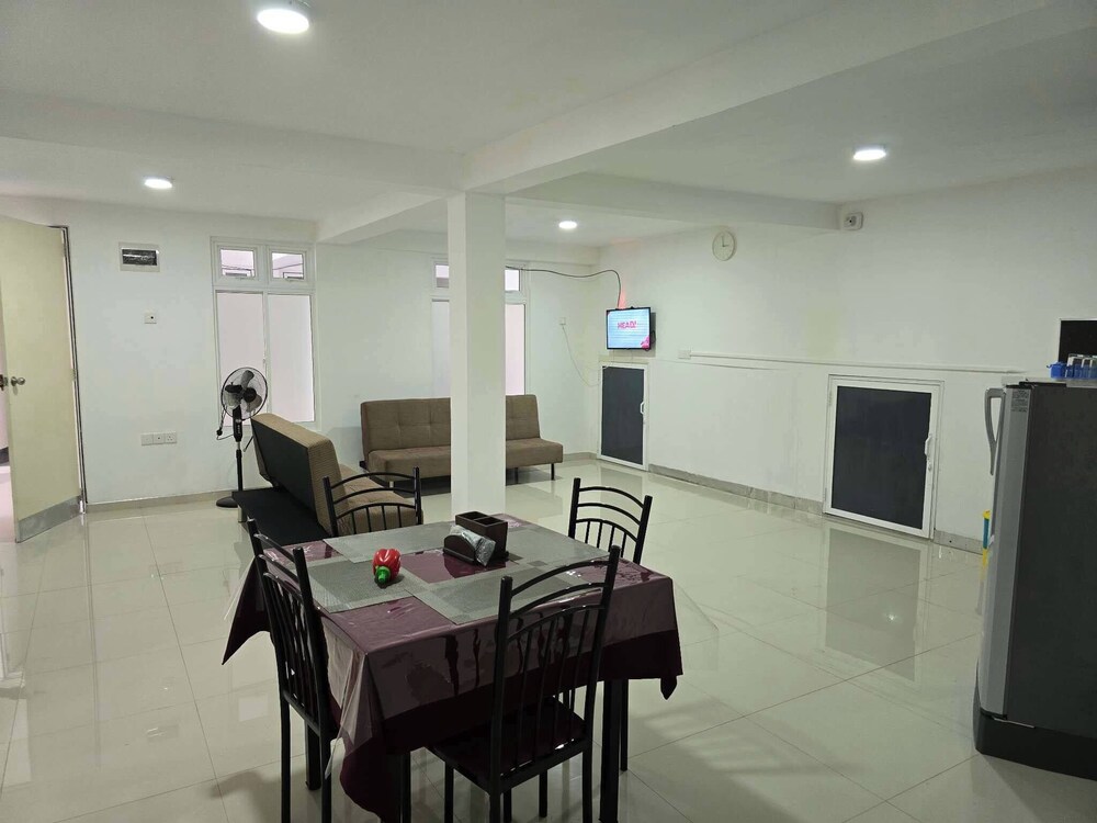 Room-kandy City View MPM Guest Room 3A2