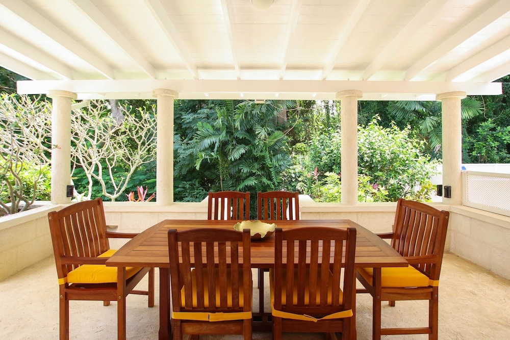 Coral Gables 3 Bedroom Home