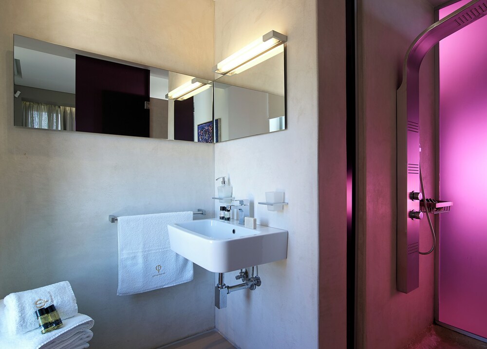 Youphoria Villas