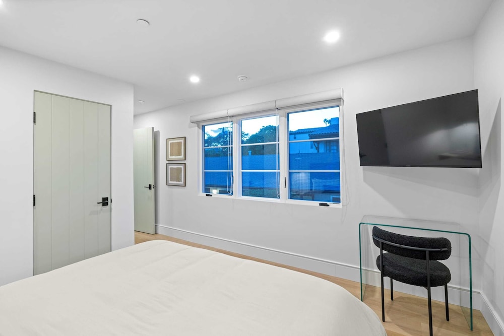 Hotel Casa Jardin - Image 1