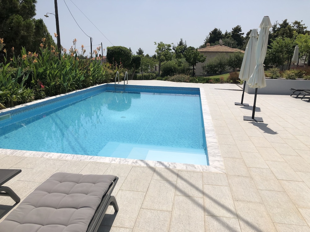 Pleiades Boutique Villas