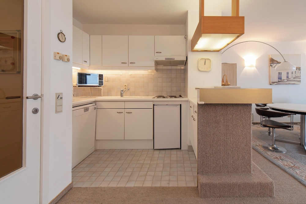 Apartment in Middelkerke With Sea View