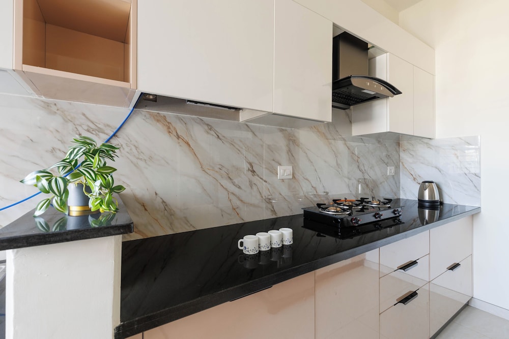 The Horizon Vista by Redolive Nr Aster CMI Hebbal