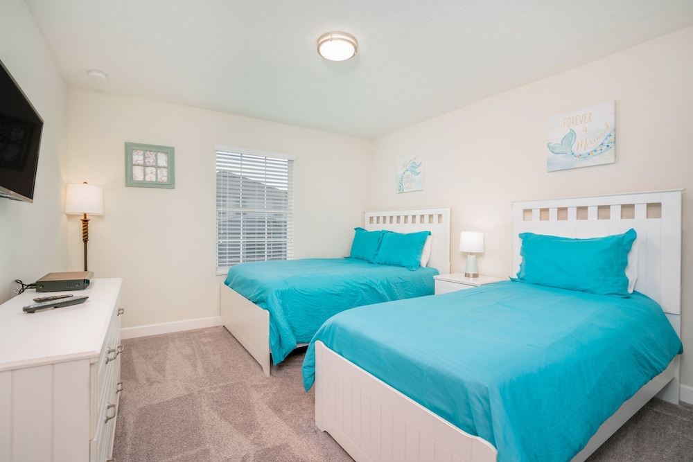 Cozy 4 Bed 3 Ba Champions Gate Pool Home1566pd - Image 3