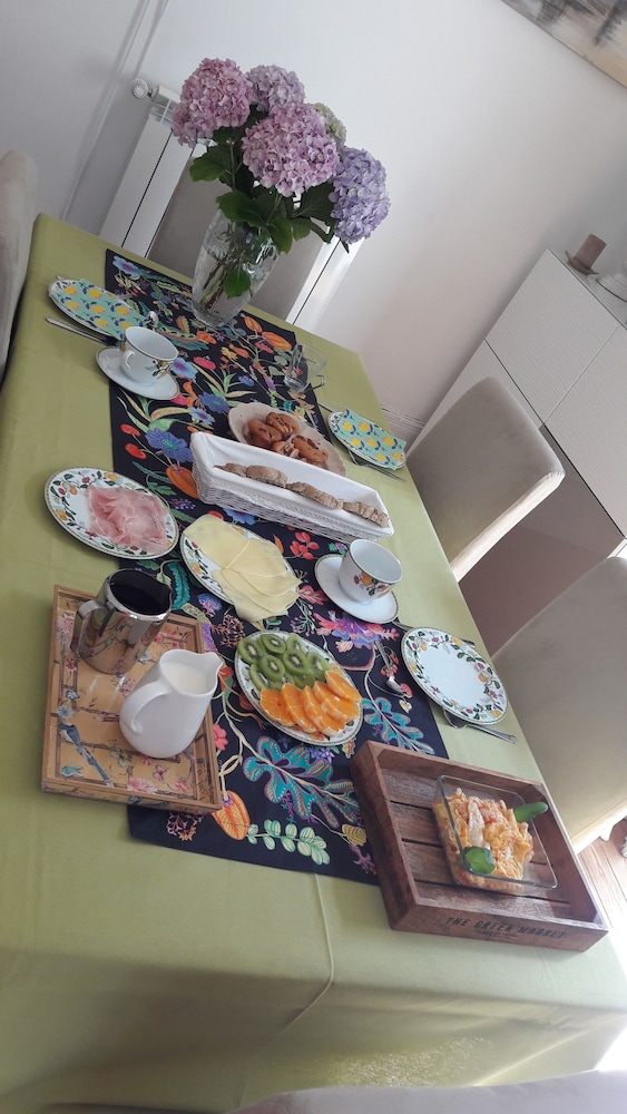 Photo 33