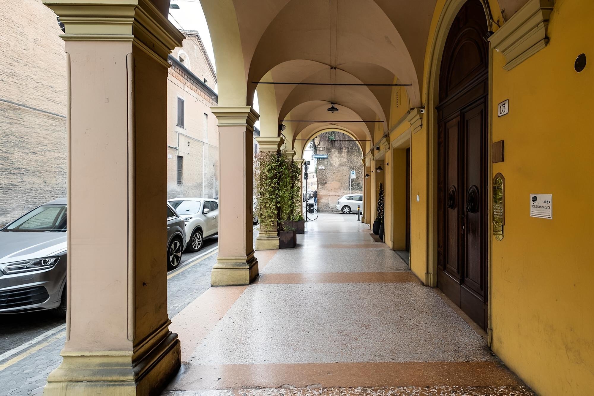 Urbana 13 in Bologna photo 2
