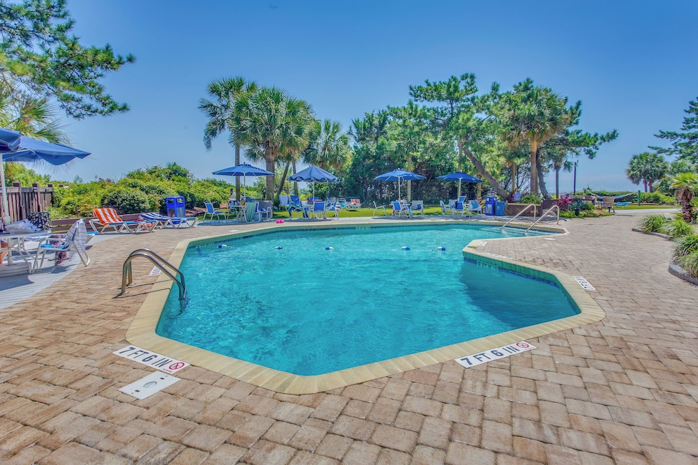 Ocean Access & Resort Perks: Myrtle Beach Condo