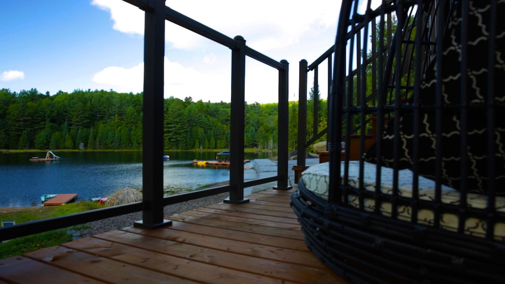 Footprints Resort