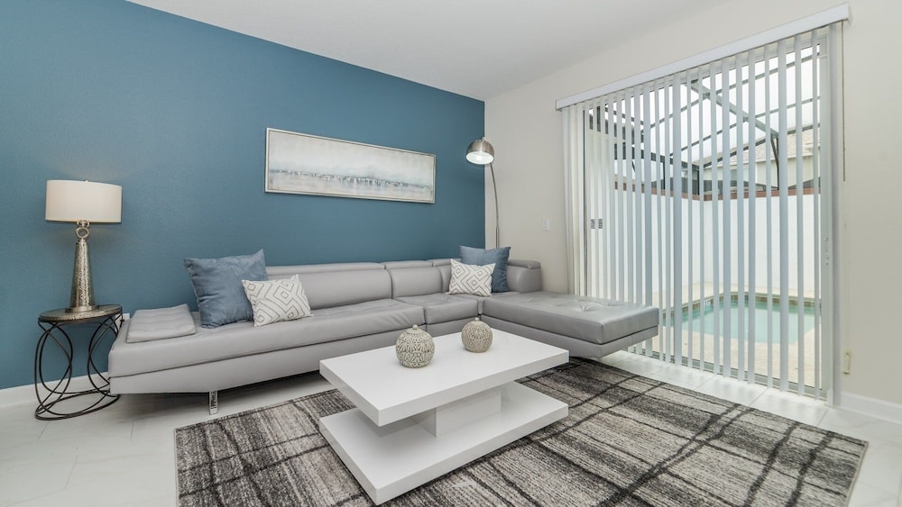Storey Lake Resort 4 Bedroom Private Pool Townhome 4 Townhouse