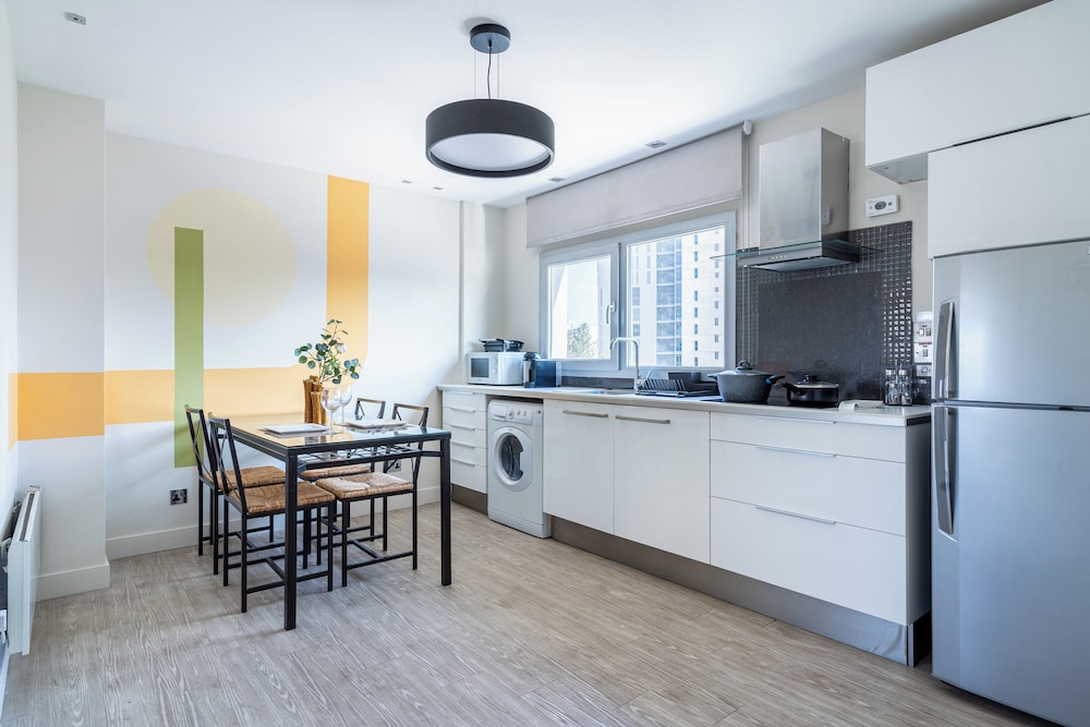 Local Host Living - Signature Apartments in Nicosia