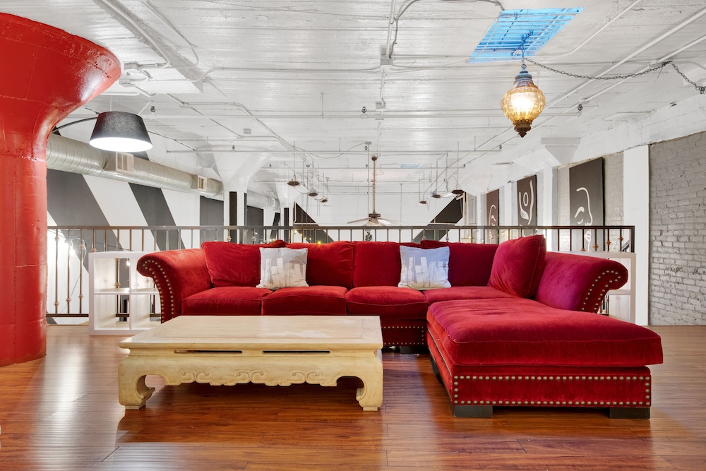 lounge