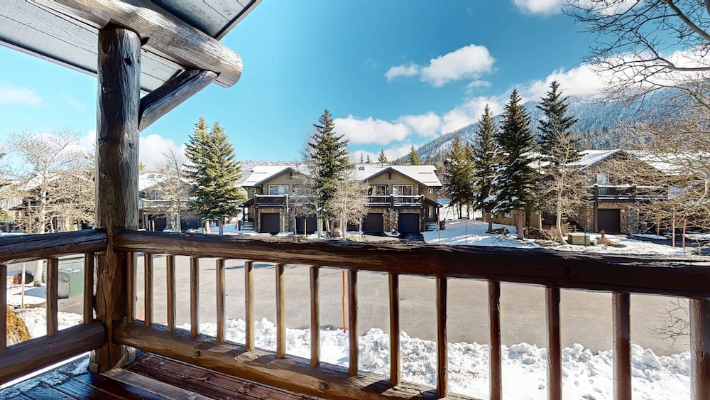 Snowcreek V #888 3 Bedroom Condo