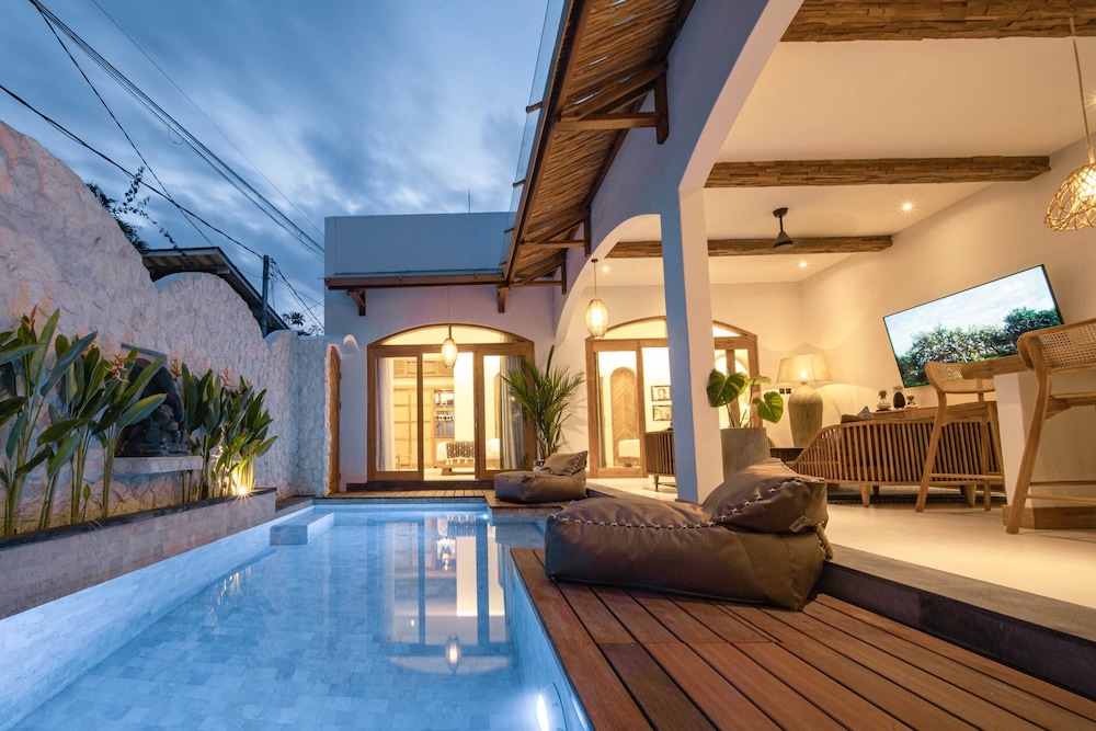 Villa Jackie O