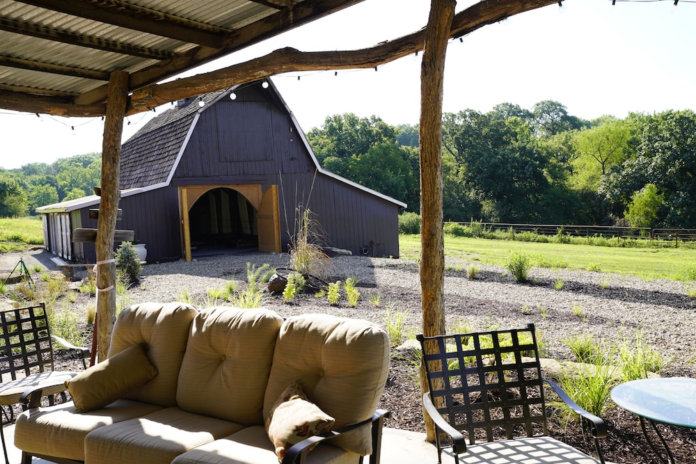 Lawrence Vacations - Circle S Ranch - Property Image 85