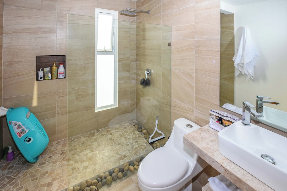 New Vidamar Apartment with Pool & Tennis