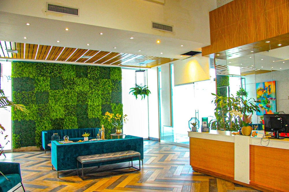 Tower Central - New Luxury - Ocean view view 4