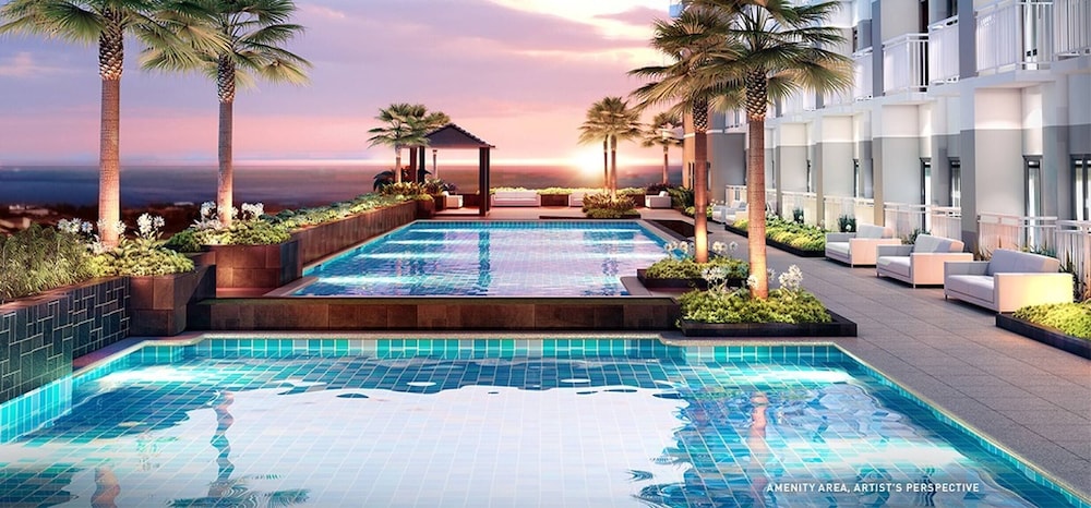 Althea Luxury Retreat Mall of Asia Sunset