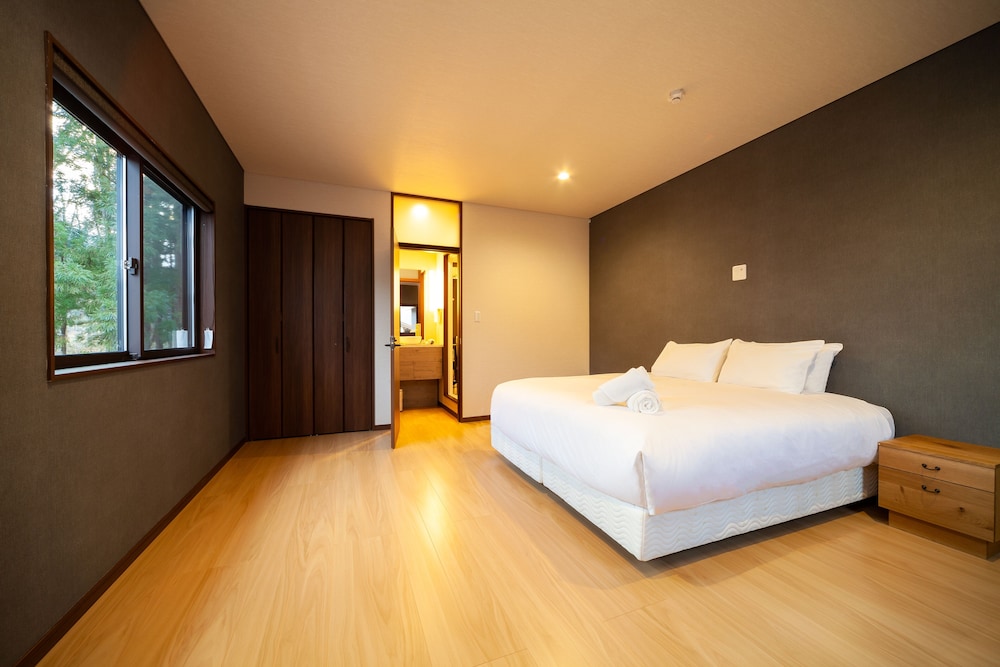 Mizuho Chalet view 3
