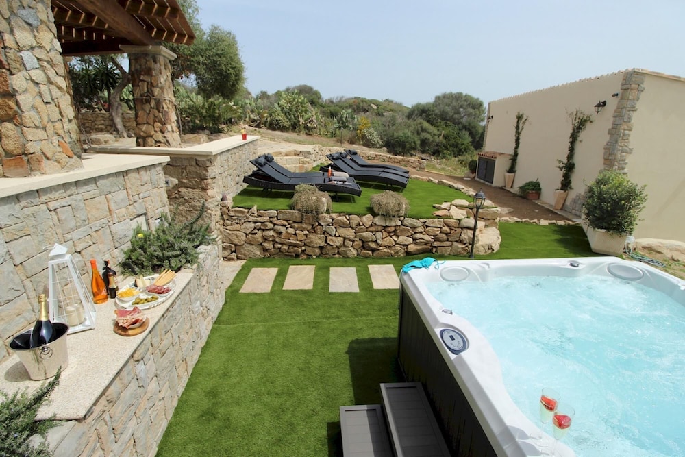 Villa Magdala in La Maddalena view 2