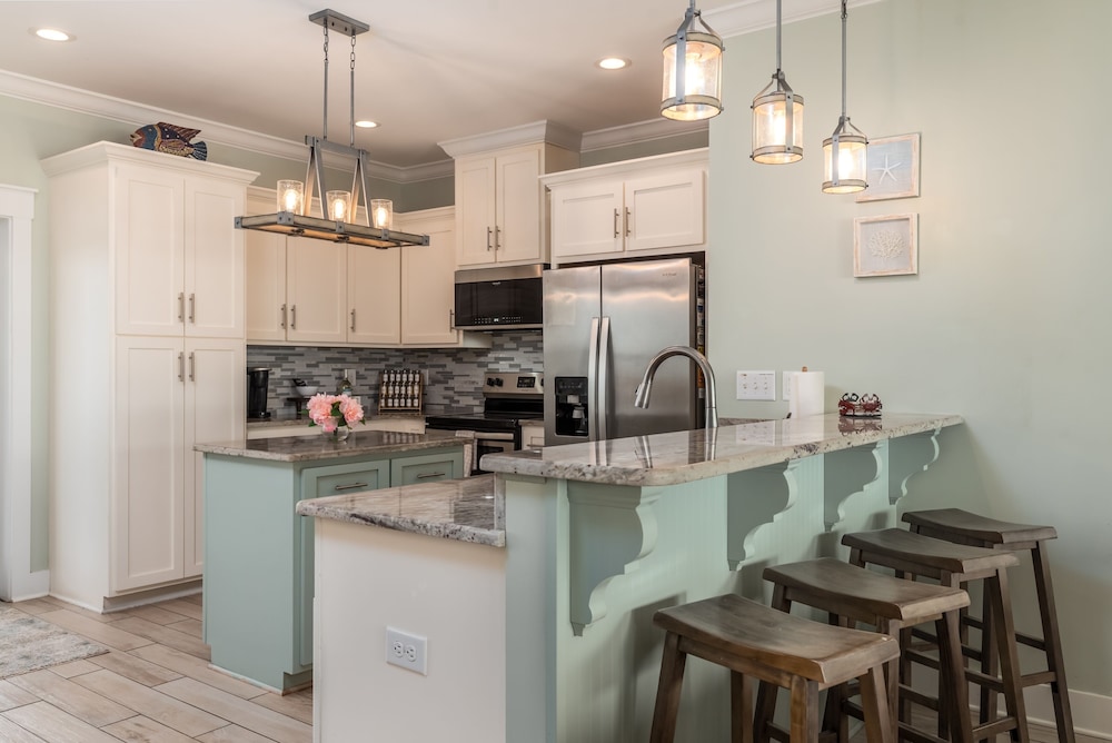 Still Waters - 2415 Bienville Blvd 4 Bedroom Home