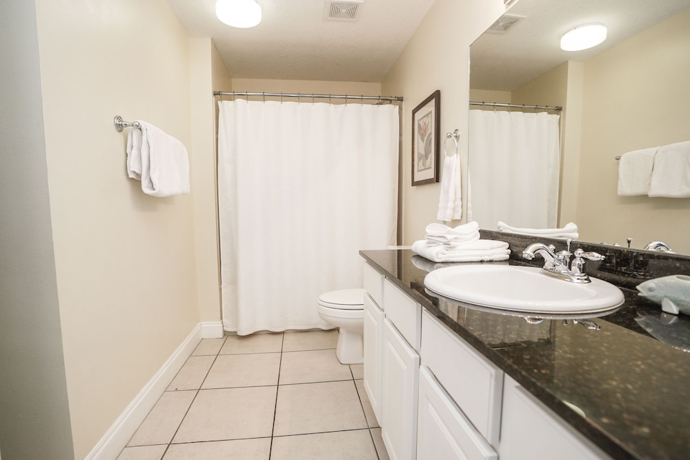 Calypso Beach Resort by Panhandle Getaways