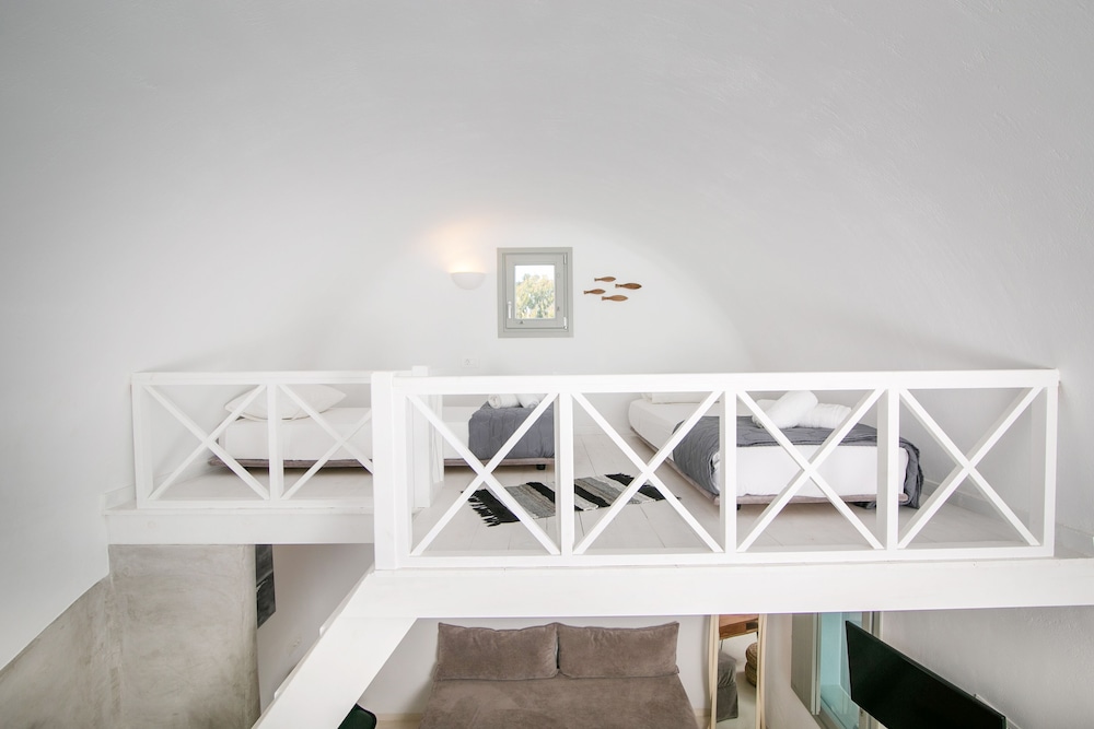 Shades of White Villas photo 3