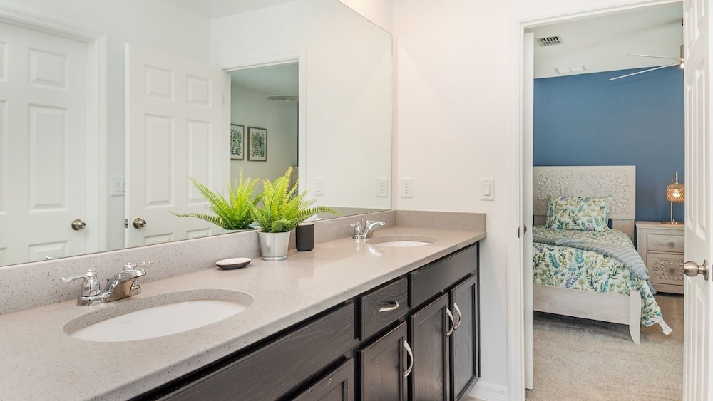 Solara Resort 7 Bedroom Private Pool+Spa Movie Room Home 7 Home