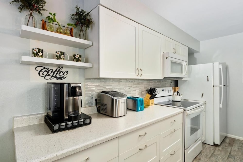 Big Island Fairway Terrace A-202 2 Bedroom Condo