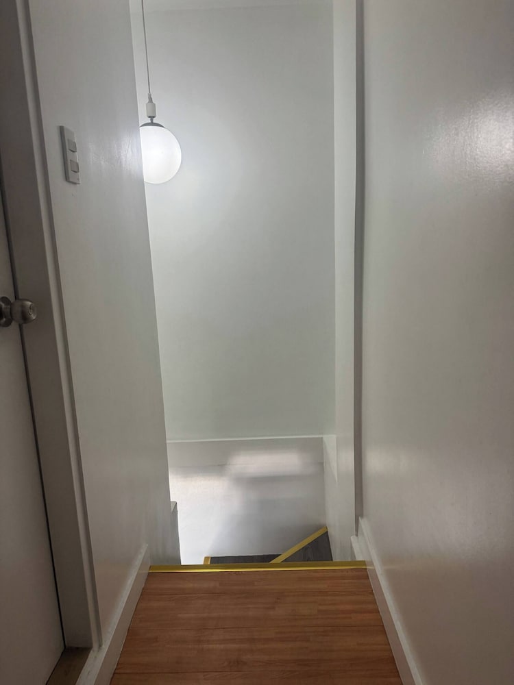 BGC Cheap Condo in BGC 5thavenue -23rd Street