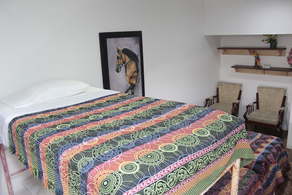 Casa Blanca Just For Travelers