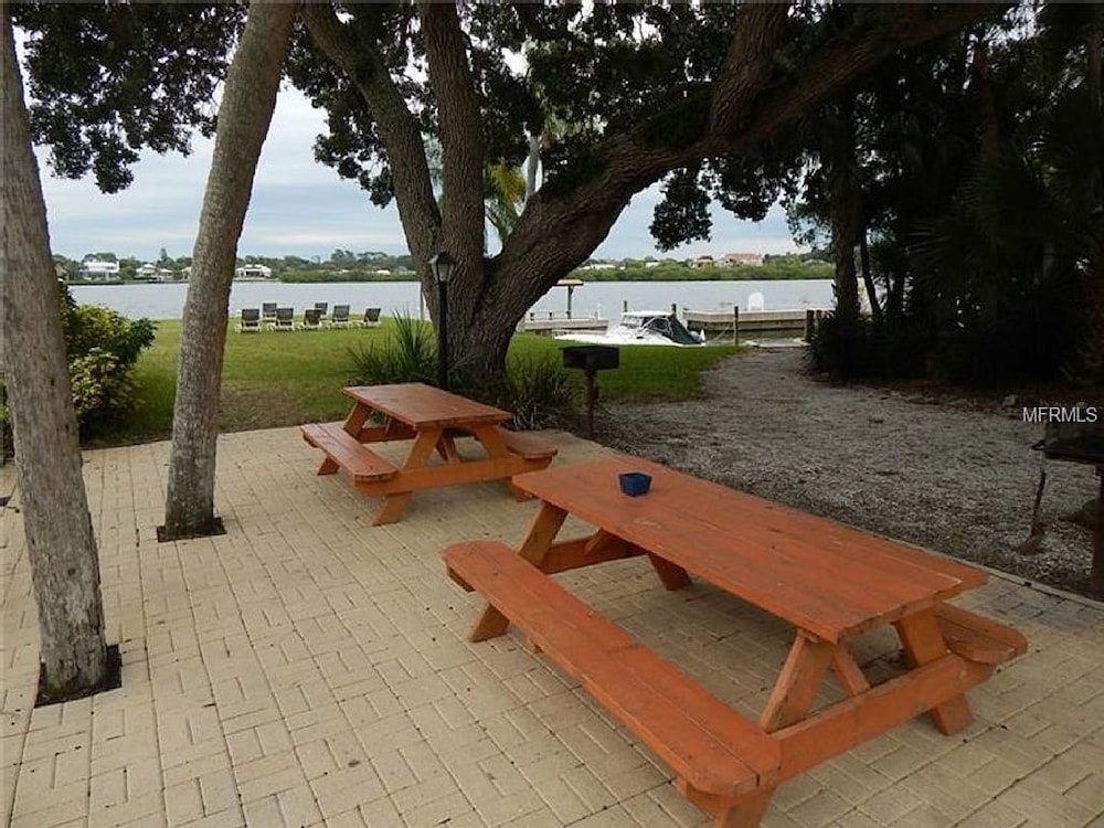 Sea Club II by Beachside Management