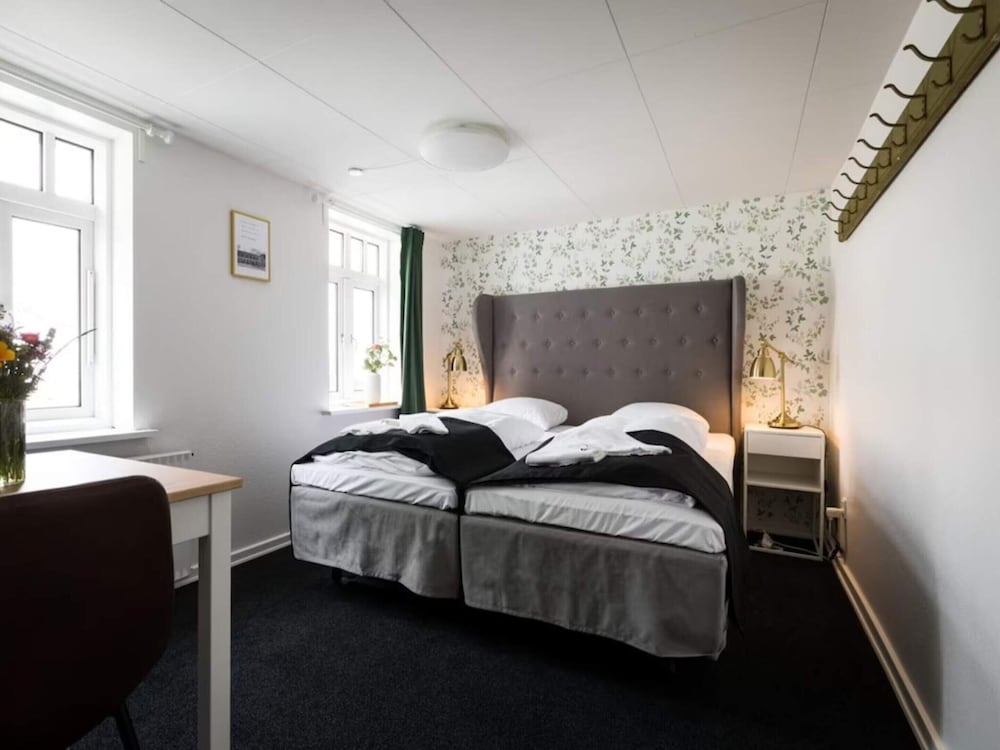 Romantic 2 Person Holiday Home in Give
