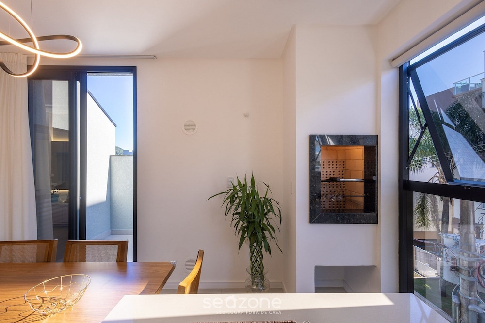 2BR apt w/ Grill 600m From the Beach Vre102