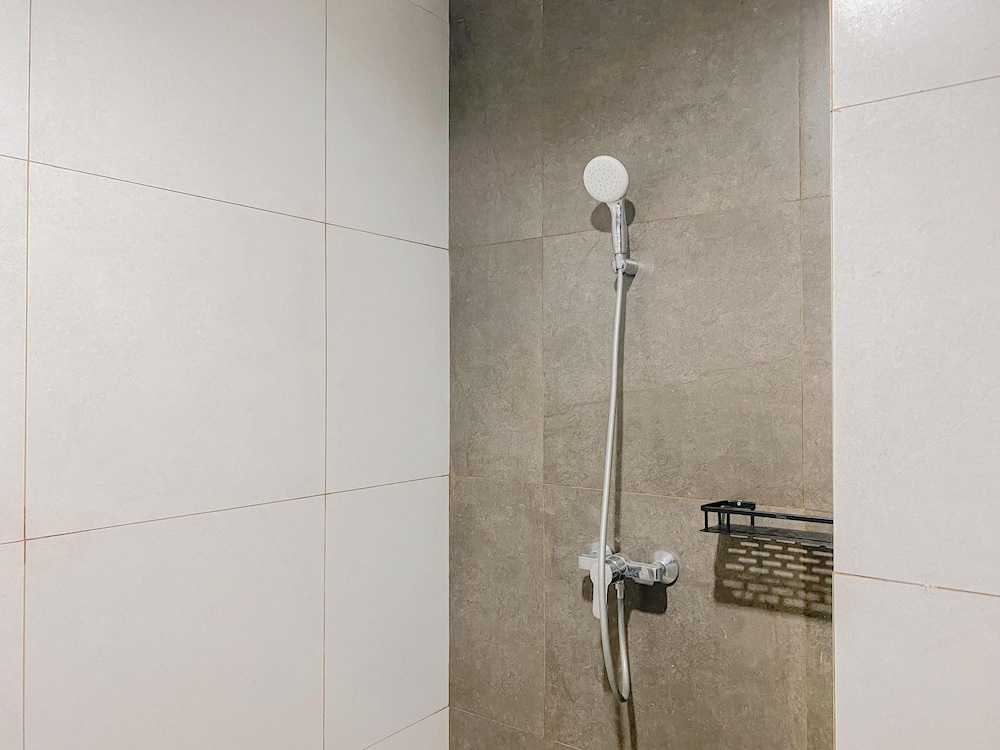 Modern Style Studio At Apartment Lrt City Bekasi