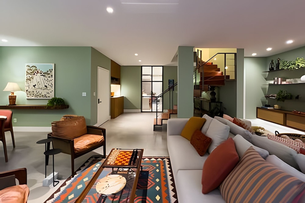 Ipanema | Duplex no melhor local do bairro, 4 quartos, 5 min da Praia - por Casapē Rio