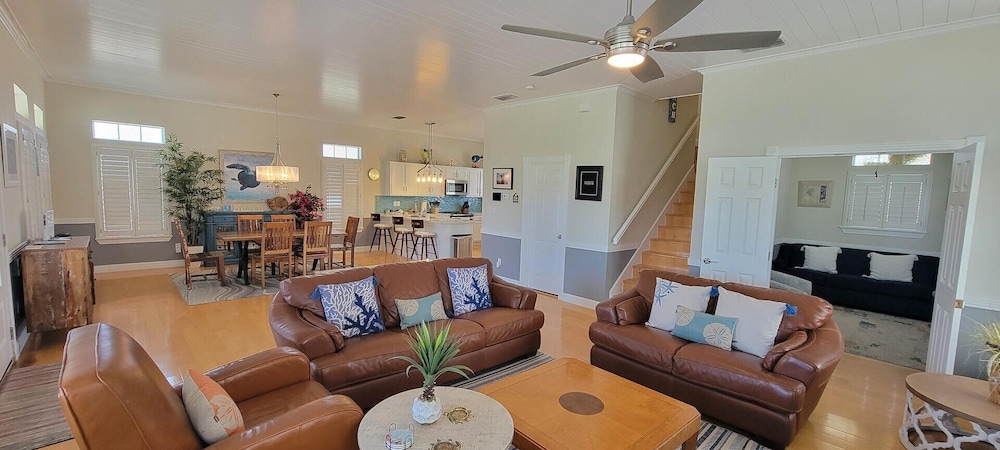 121 Snapper By The Sea 4 Bedroom Home