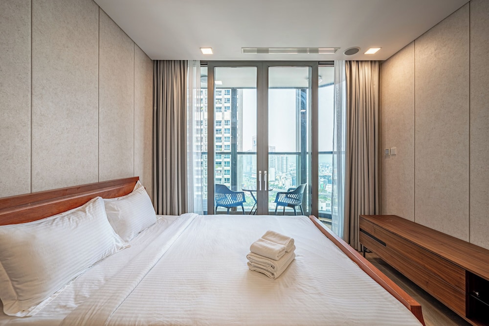 Landmark 81 Luxury - SaigonHomes