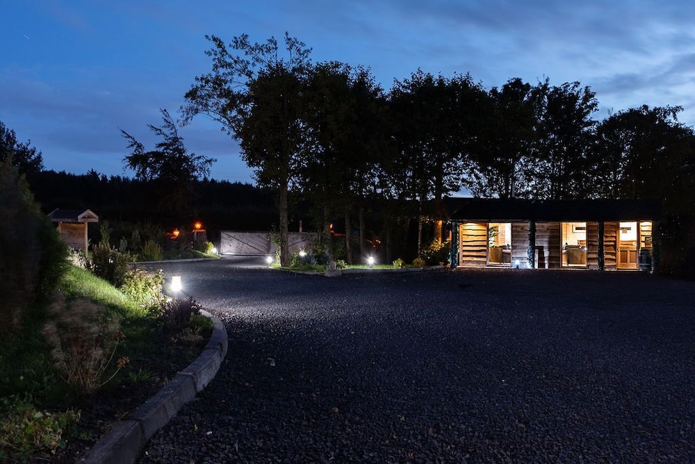 Hotel Silverwood Resort - Image 1