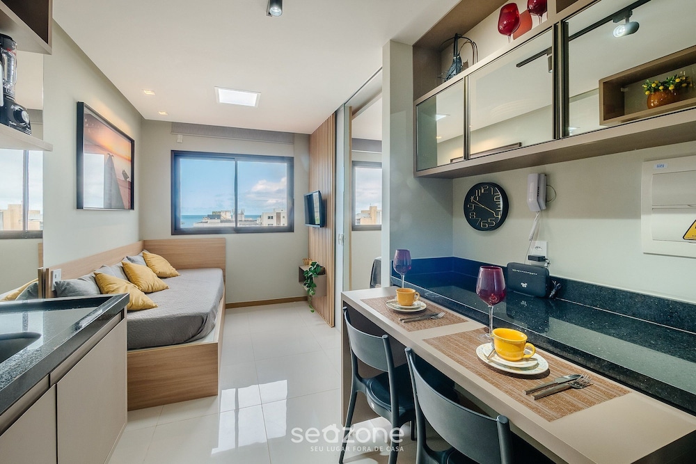 Apartamentos em Prédio c/Academia na Ondina-SSA-HOA
