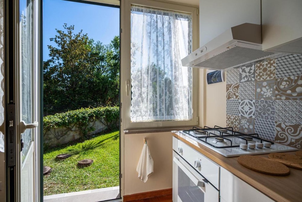 Romantic Apartment With Hot Tub view 2
