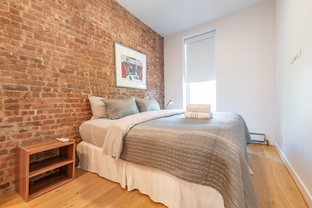 Hawthorn II by Rove Travel 3BR Apartment