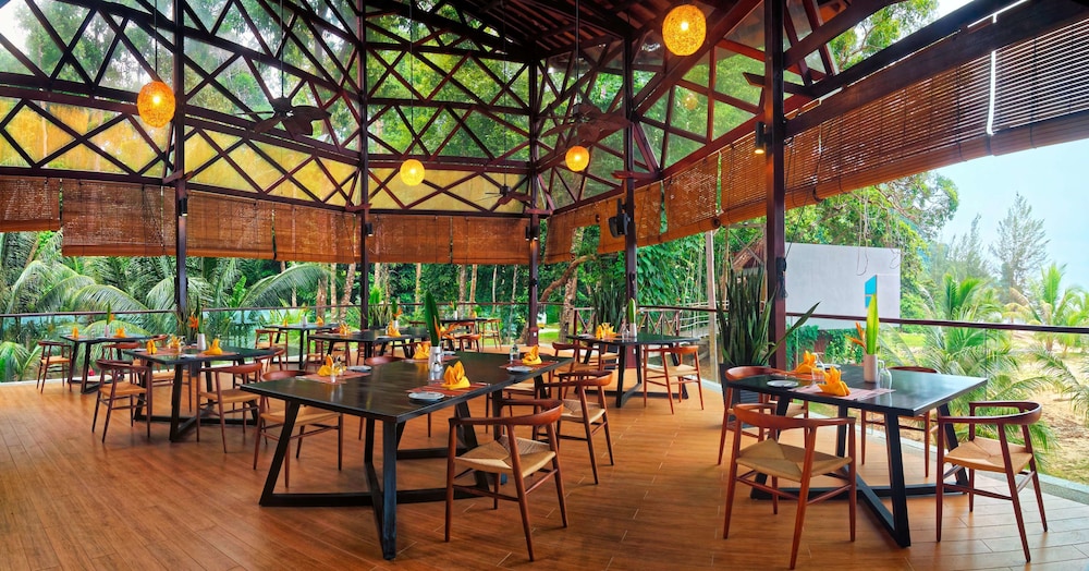 Borneo Eagle Resort
