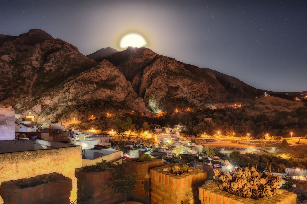 Chefchaouen Medina view 4