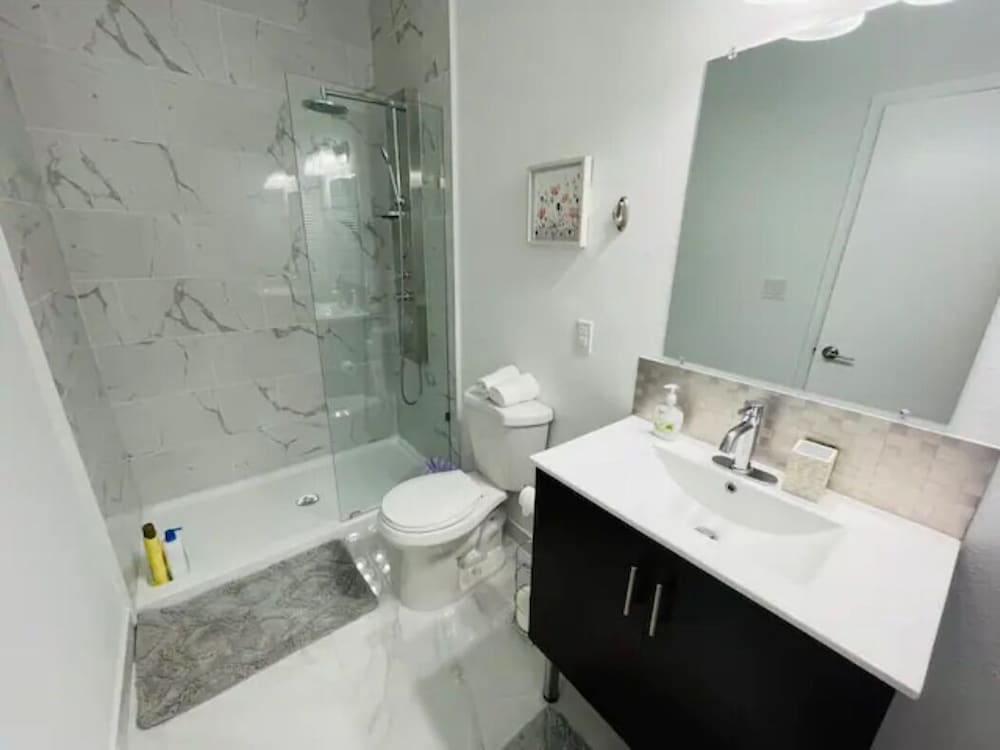 Comfortable European Style Home 4BR 4BA in Miami by ASVR-13670 view 2