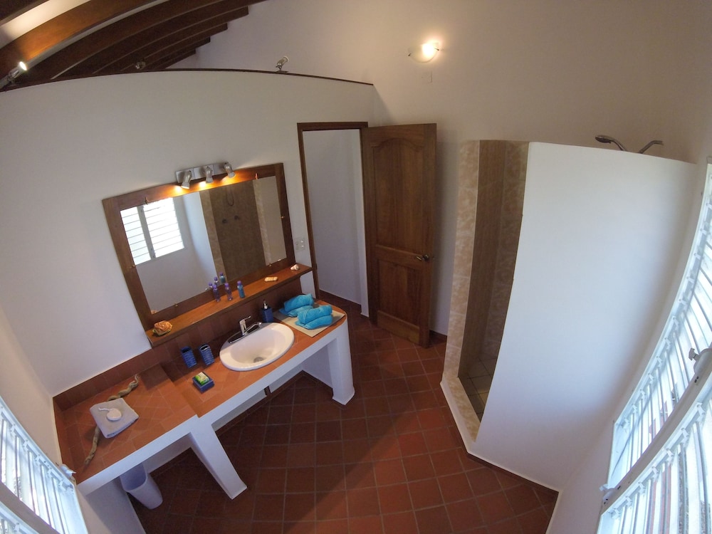 Photo 25