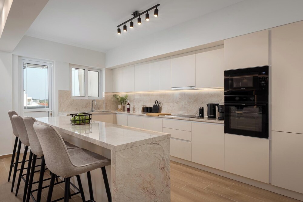 Majestique South Riviera Residence