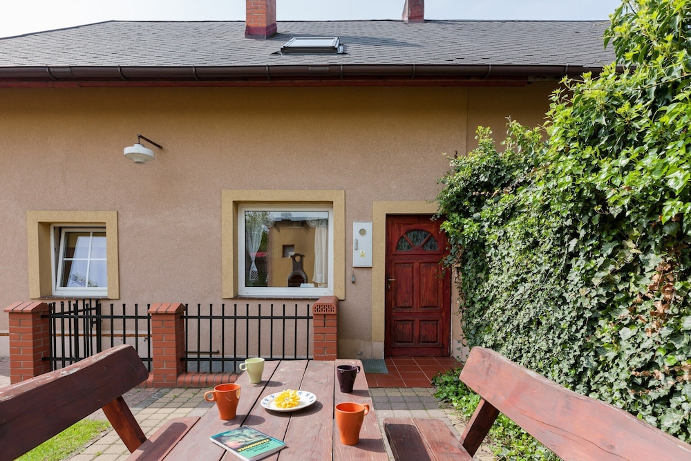 Holiday House Bursztyn by Renters view 5