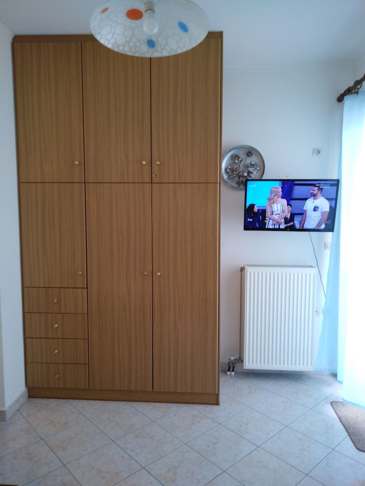 New Panorama Studios (ELECTRIC CAR CHARGING STATION) view 2