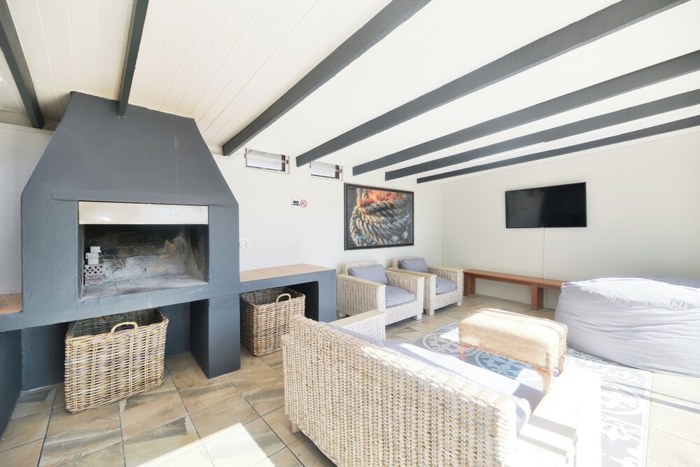 Lands Edge Eco Friendly Cottages