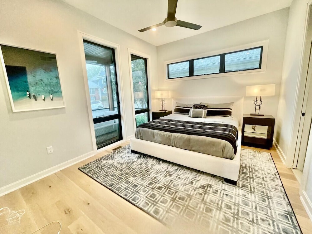 Sandalwood Street 306